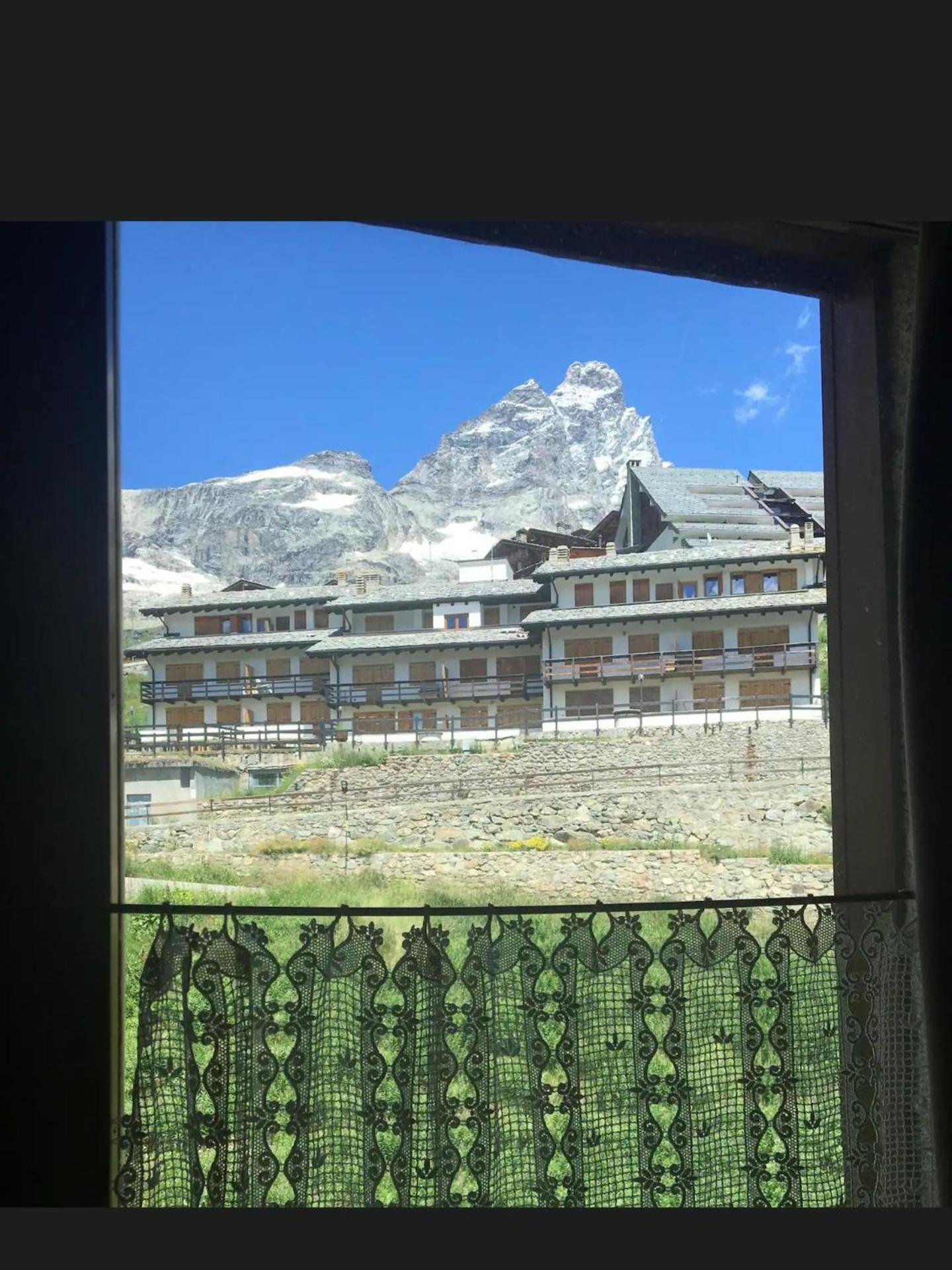 Stella Del Cervino, Ski In & Ski Out, With Garage Breuil-Cervinia Exteriör bild
