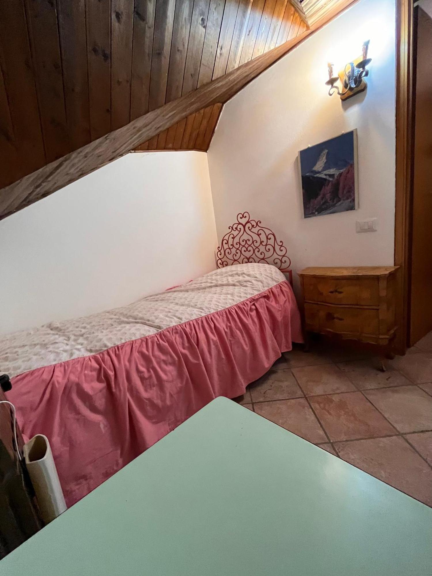 Stella Del Cervino, Ski In & Ski Out, With Garage Breuil-Cervinia Exteriör bild